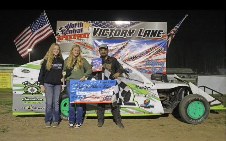 Aaron Johnson Scores 10th Modified Feature Win in his Harris Auto Racing Modified in 2025! 🏁