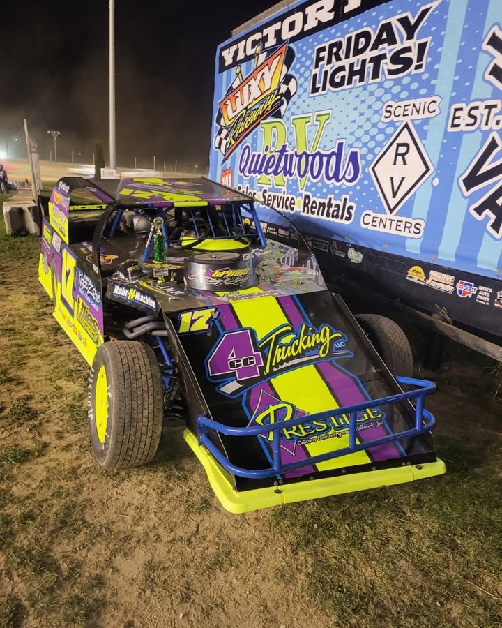 Coy Vlies Harris victory