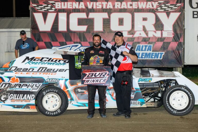 Nick Meyer checked off a few boxes this week at Buena Vista Raceway! 🔥🧹