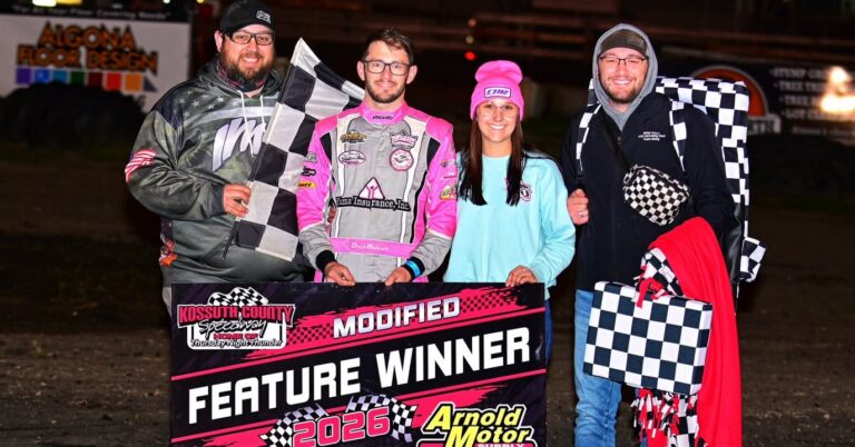 There's nothing quite like seeing one of our own standing in Victory Lane! π₯π