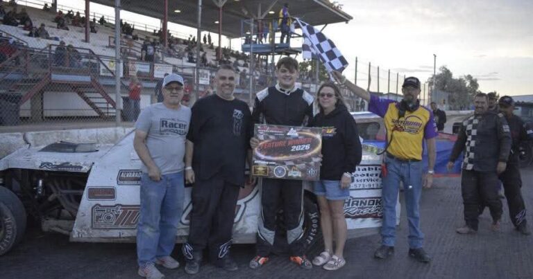 Jayden Alvarado doubled up at El Paso County Raceway! 🔥🏁