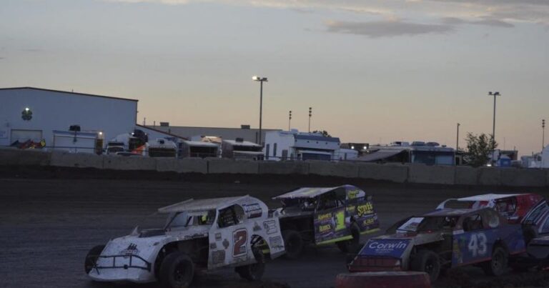 Jayden Alvarado doubled up at El Paso County Raceway! 🔥🏁