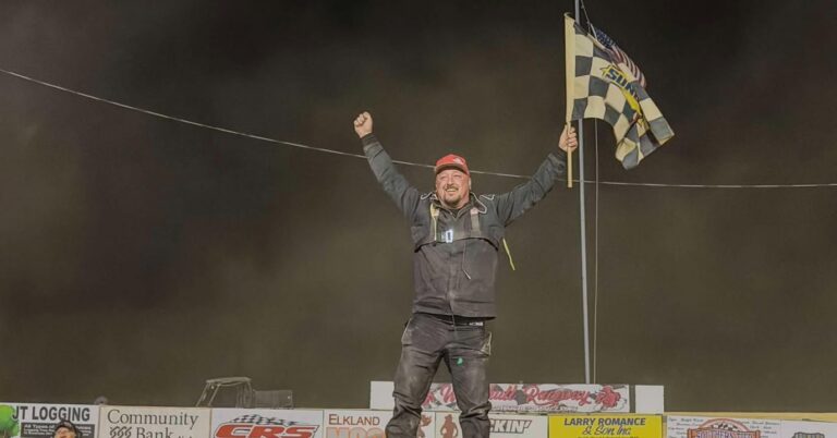 Some victories mean a little more than others. ❤️🏁
