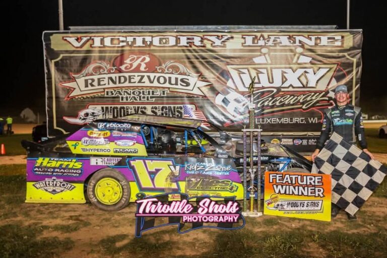 Make it 16 for Coy Vlies! 🔥🏁