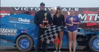 Last time we checked in on Shawn Fletcher, he had just gotten behind the wheel of his new 2026 Harris Modified.