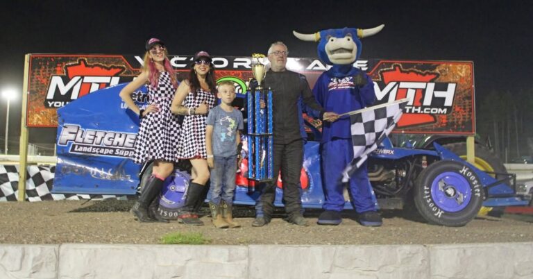 Last time we checked in on Shawn Fletcher, he had just gotten behind the wheel of his new 2026 Harris Modified.